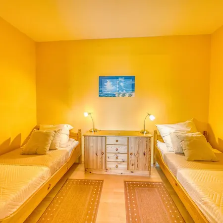 - Haus E, App 0e1006