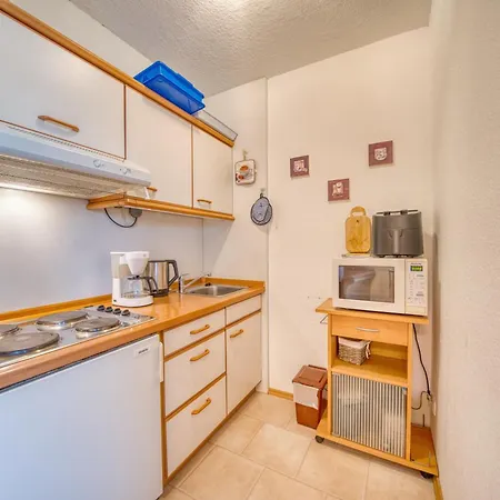- Haus E, App 0e1006