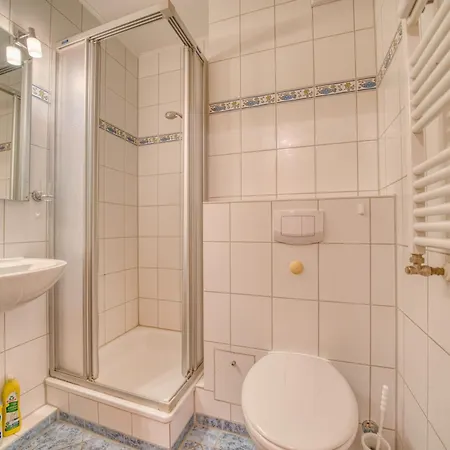 - Haus E, App 0e1006 Appartement *